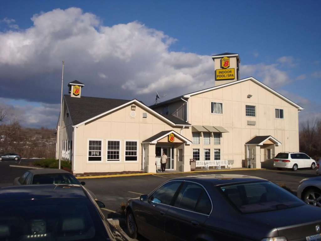 photo 1 of Americas Stay Inn