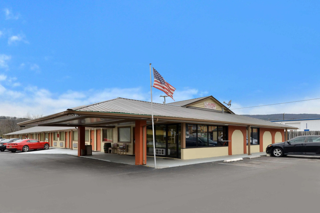 photo 1 of Americas Best Value Inn Dayton