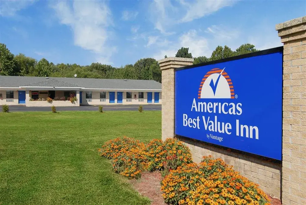 photo 1 of Americas Best Value Inn