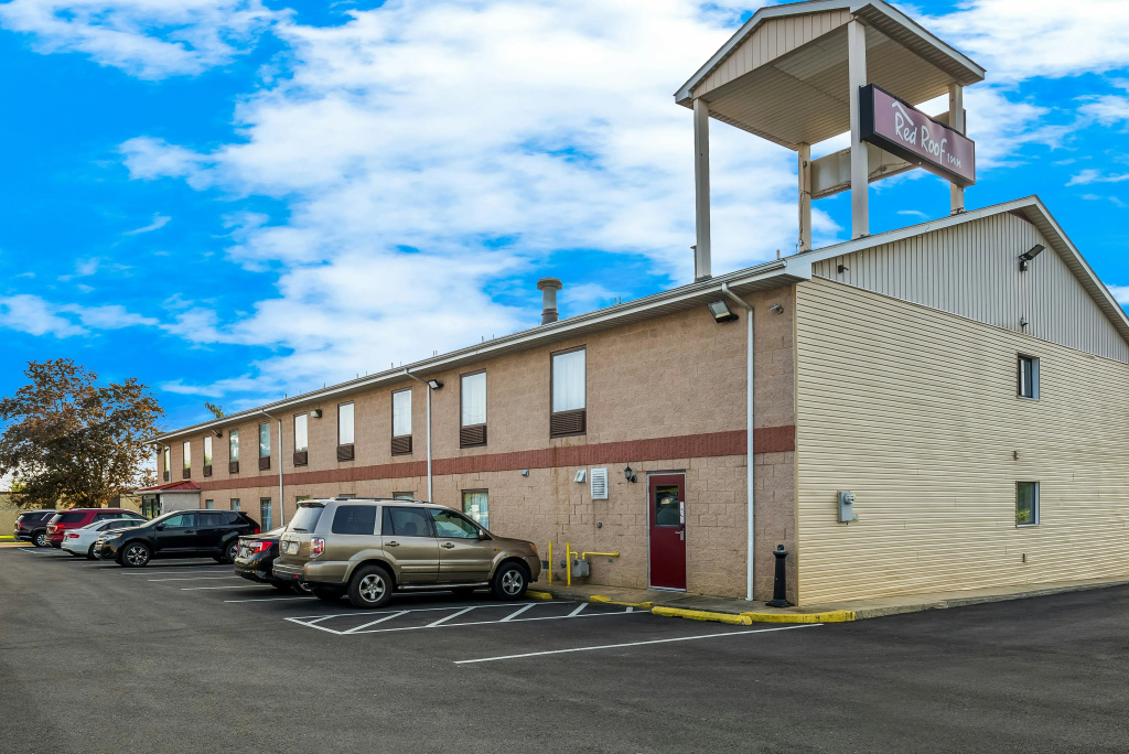 photo 1 of Red Roof Inn Allentown South