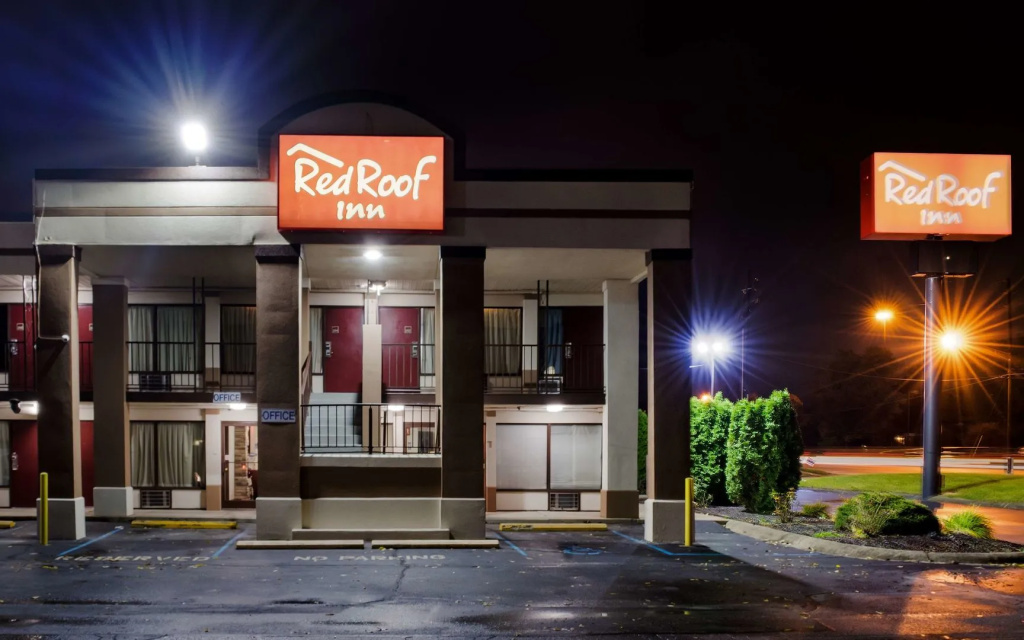 photo 1 of Red Roof Inn Indianapolis East