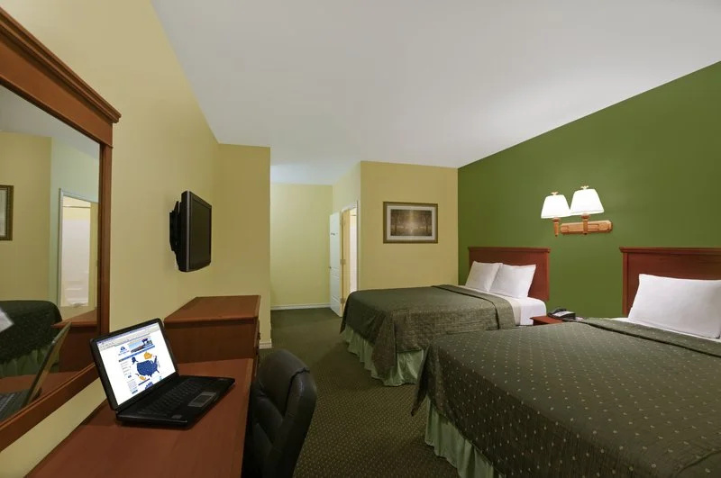 photo 1 of Americas Best Value Inn Bedford/DFW Airport