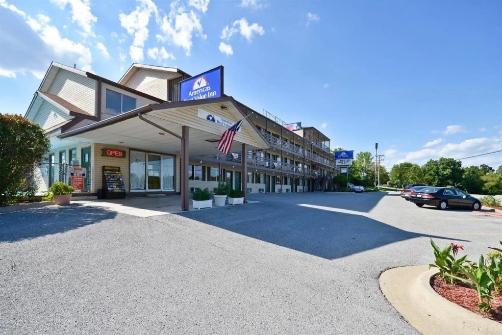 photo 1 of Americas Best Value Inn Branson