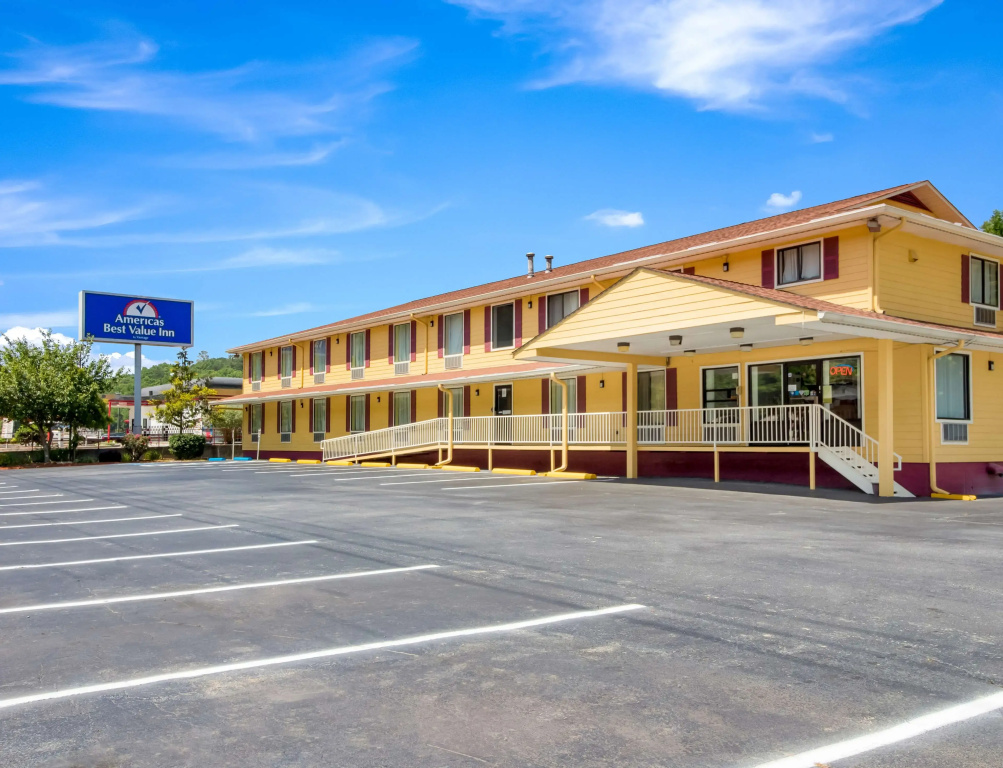 photo 1 of Americas Best Value Inn Clayton