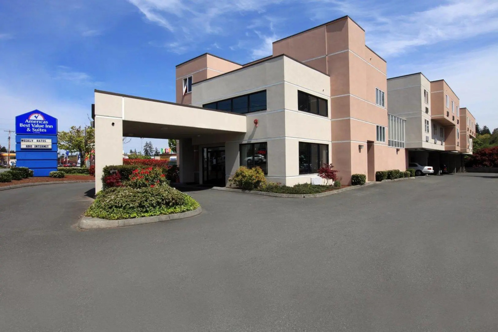 photo 1 of Americas Best Value Inn Edmonds Seattle N