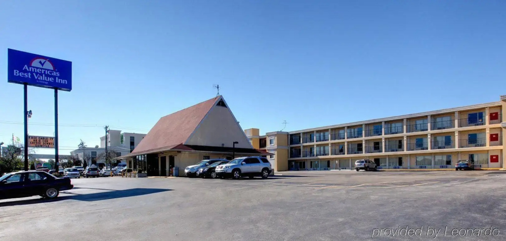 photo 1 of Americas Best Value Inn St Louis/airport