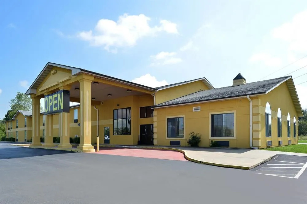 photo 1 of Americas Best Value Inn & Suites
