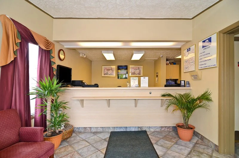 photo 1 of Americas Best Value Inn & Suites - Canton/detroit