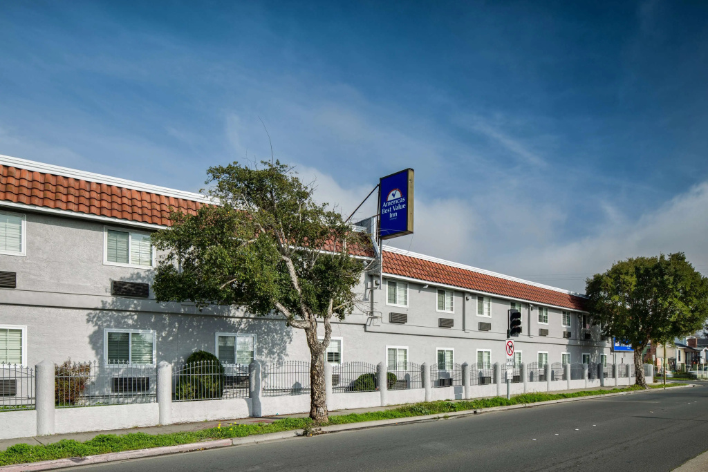 photo 1 of Americas Best Value Inn Richmond San Francisco