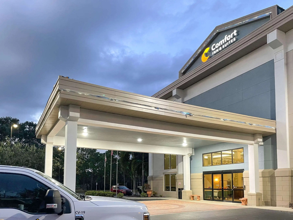 photo 1 of Comfort Inn & Suites Sarasota I75