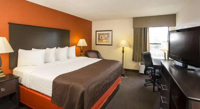 photo 1 of AmericInn Kalamazoo
