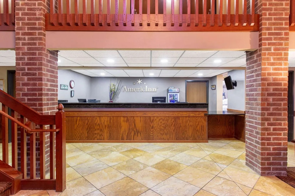 photo 1 of Americinn New London