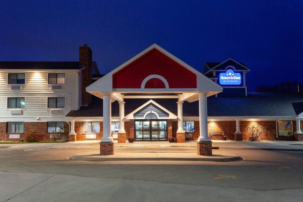 photo 1 of AmericInn by Wyndham Peoria