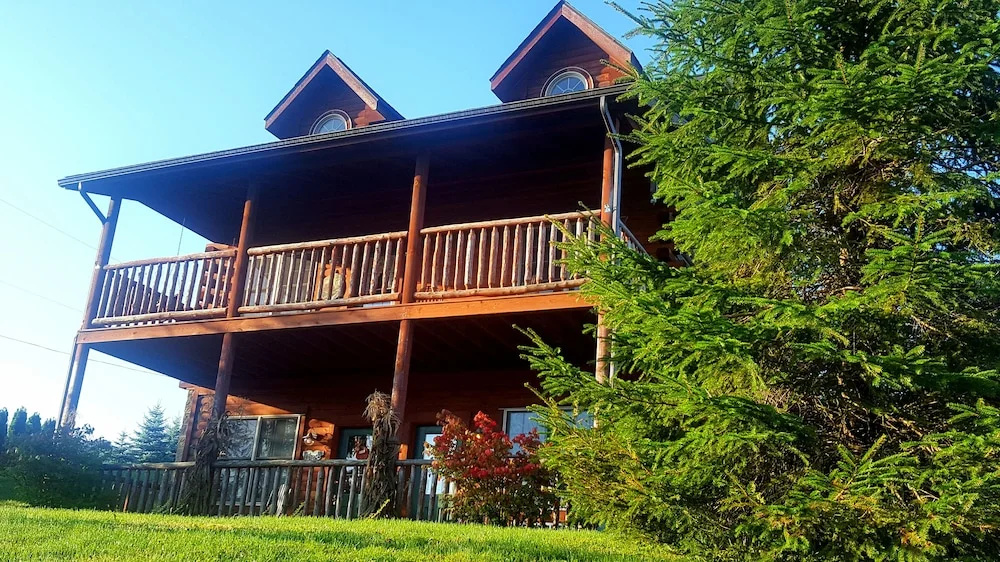 photo 1 of Amish Blessings Cabins