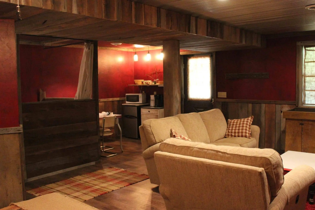 photo 1 of Amish Country Comfort