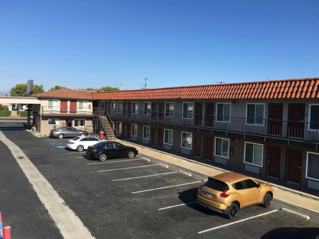 photo 1 of Anaheim Lodge