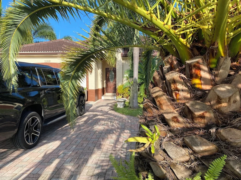 photo 1 of Andy Resort Luxury