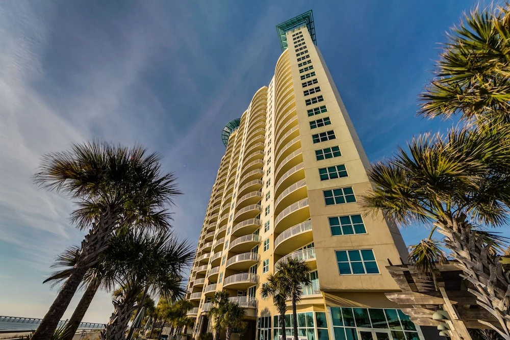 photo 1 of Aqua 209 - 1977701