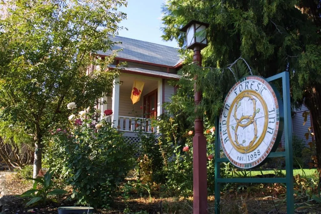 photo 1 of Arden Forest Inn
