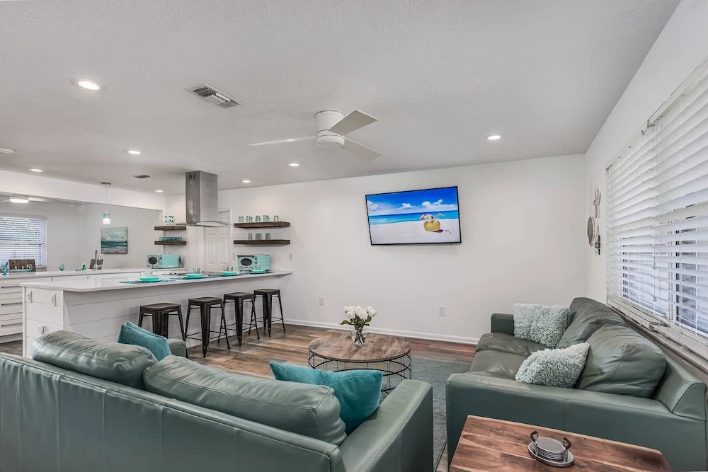 photo 1 of Arlington Park Beautifully Renovated Home