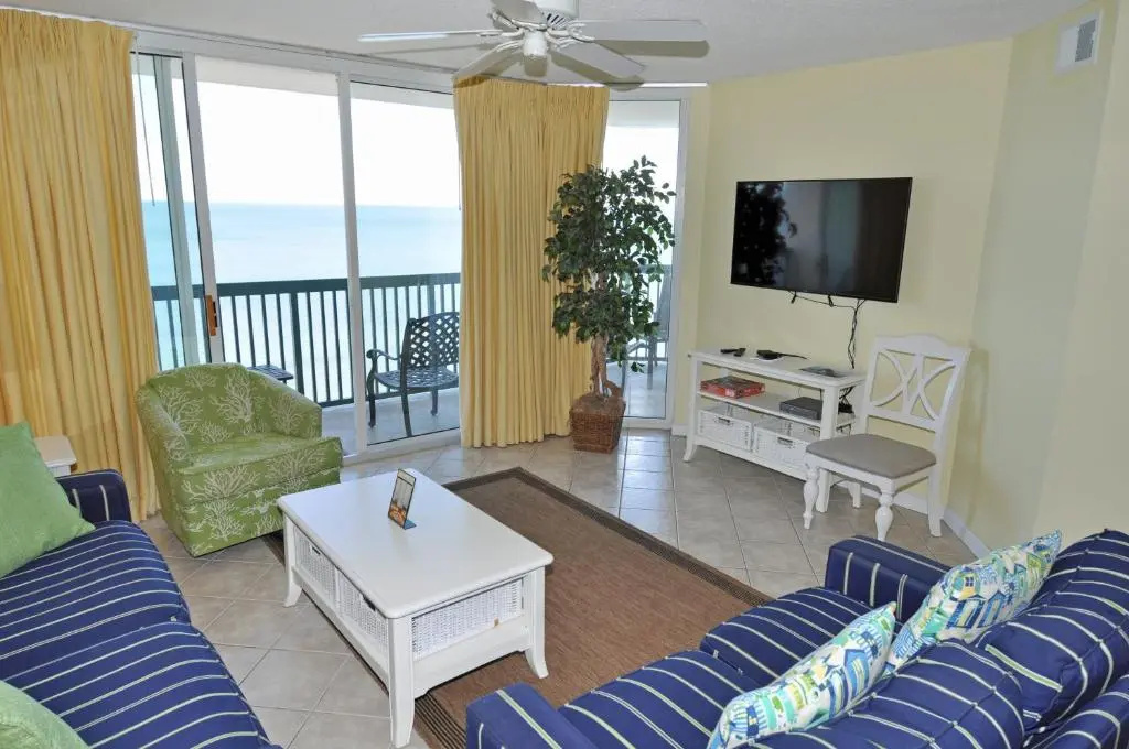 photo 1 of ASH1402, Oceanfront, Walk to Beach Bars, Dine, Shop, Relax