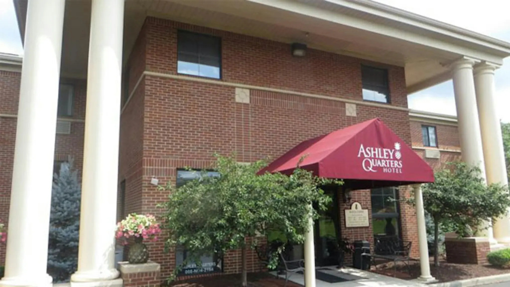 photo 1 of Ashley Quarters Hotel Cincinnati Airport