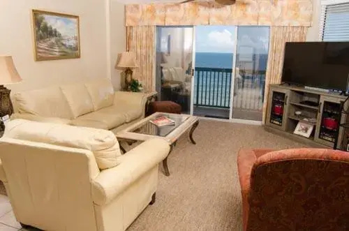 photo 1 of AshWorth - 1202