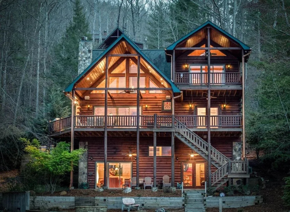photo 1 of Aska Lakeside Lodge