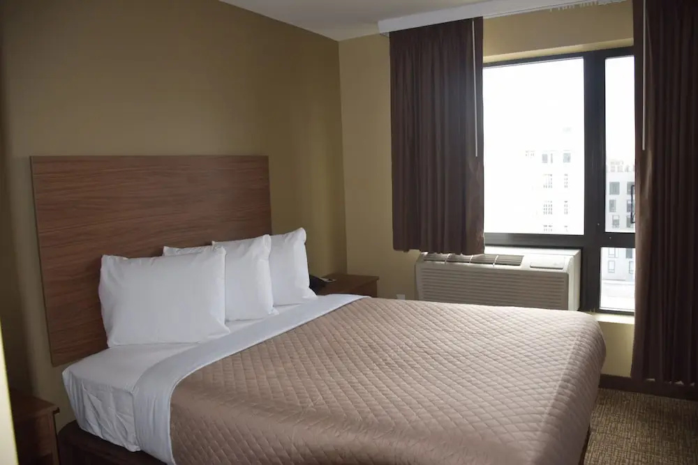 photo 1 of Astoria Delancy Inn and Suites
