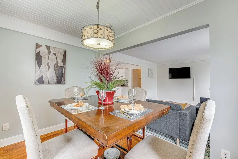 photo 1 of Atlanta Area Vacation Rental < 4 Mi to Airport!