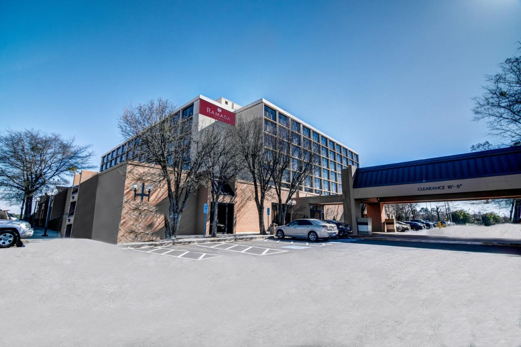 photo 1 of Ramada Plaza by Wyndham Atlanta Airport