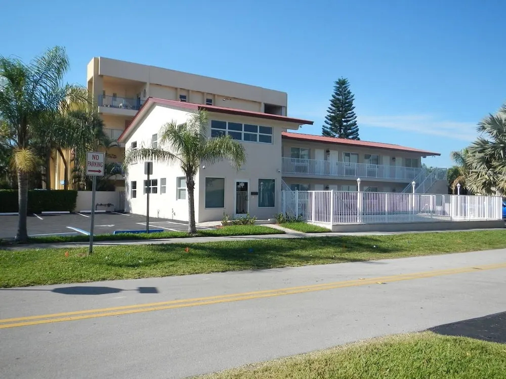 photo 1 of Atlantique Beach House Hotel