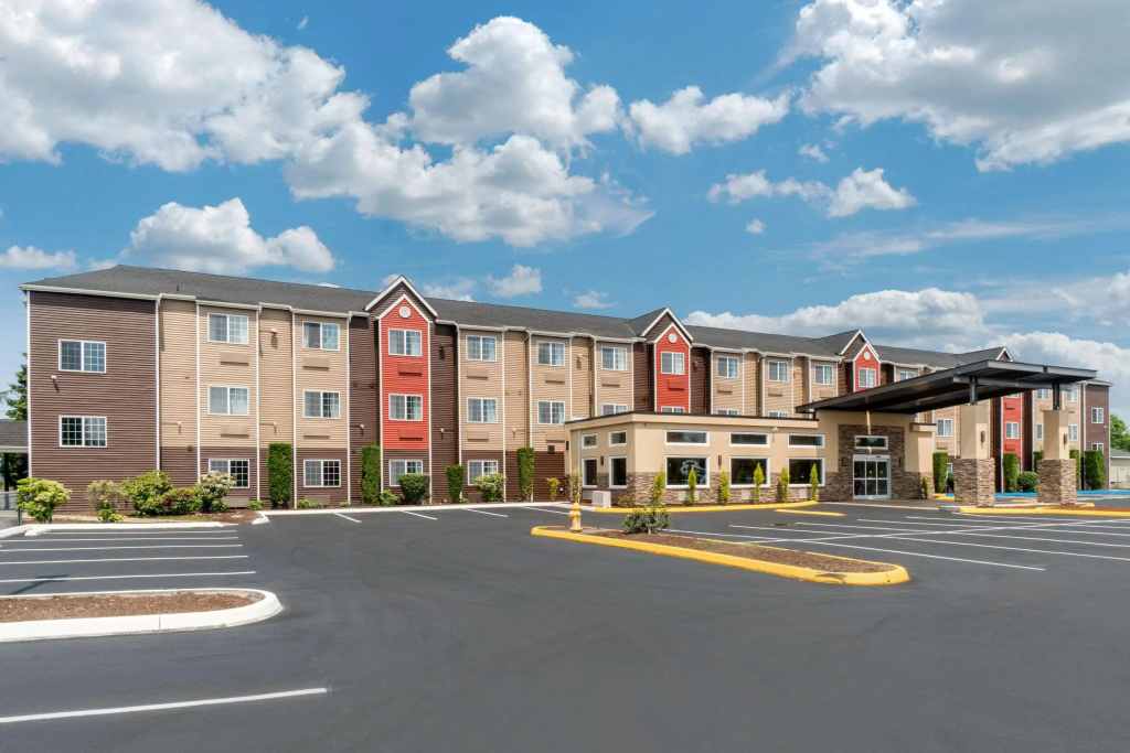 photo 1 of Clarion Inn Auburn Seattle