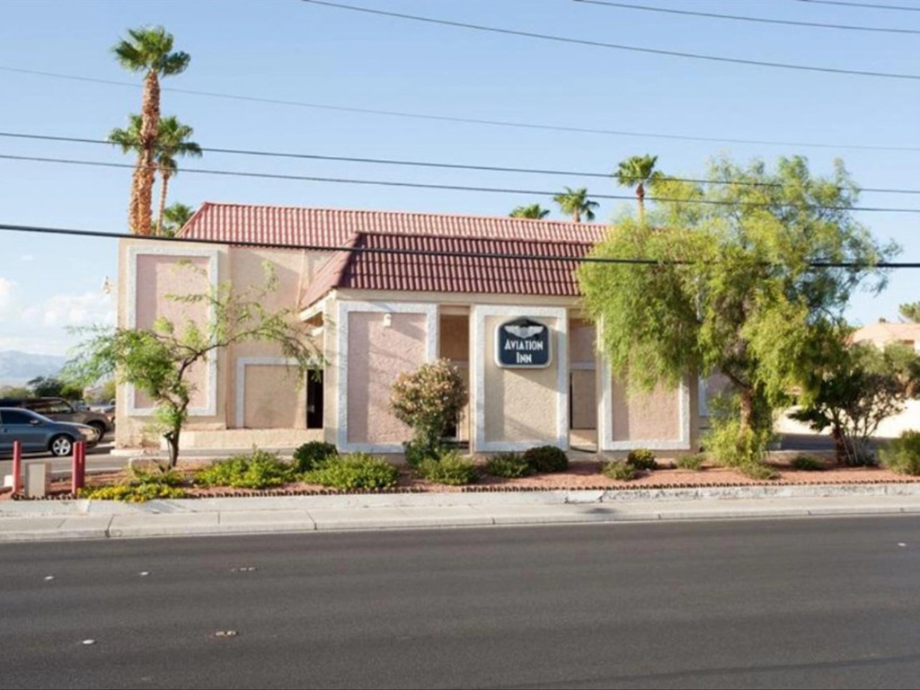 photo 1 of Aviation Inn