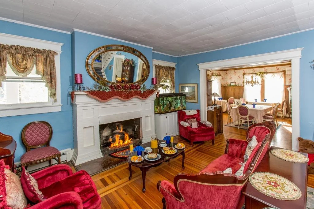 photo 1 of Avon Manor Inn B&B & Cottage