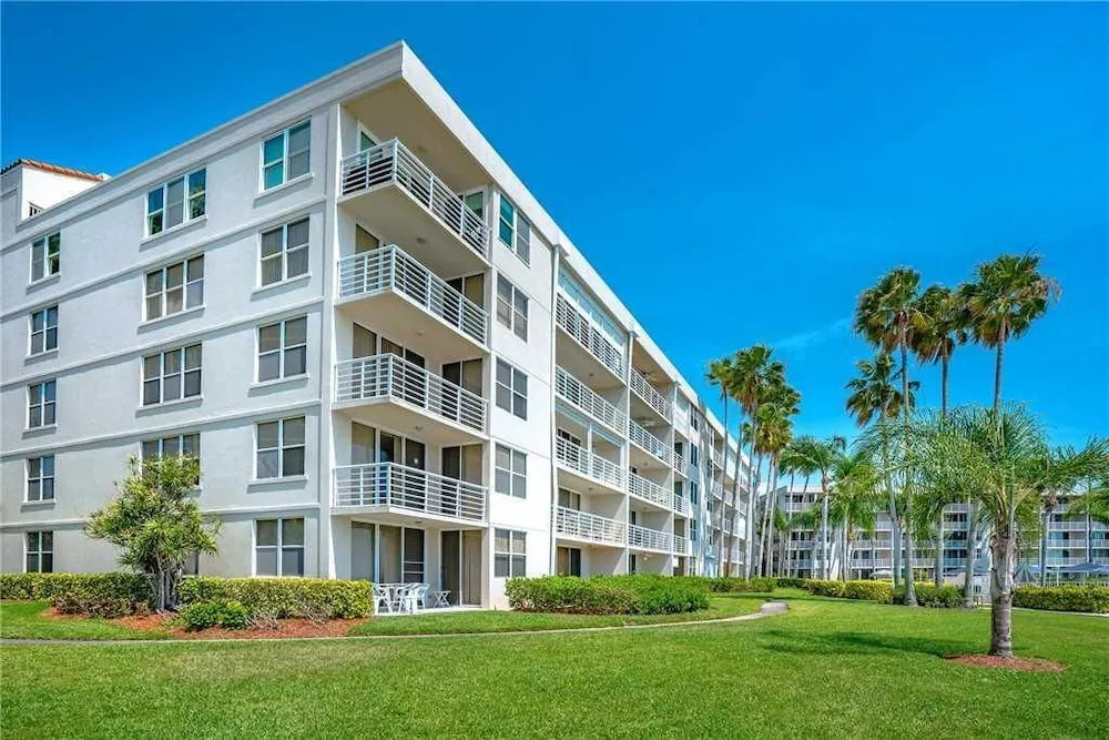photo 1 of Bahia Vista 8314 - Two Bedroom Condo