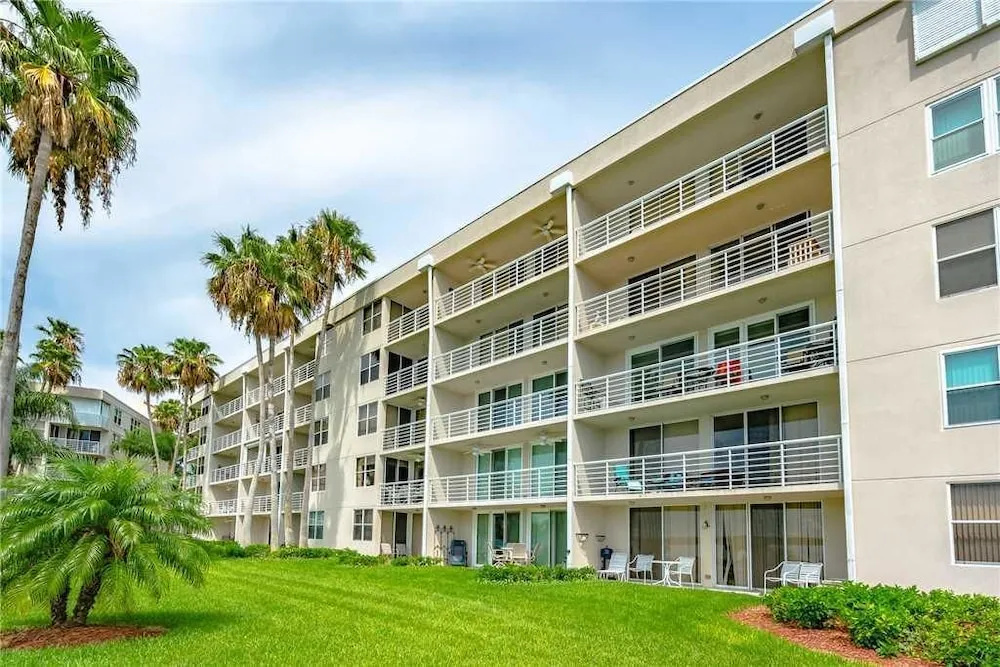 photo 1 of Bahia Vista 9518 - Two Bedroom Condo