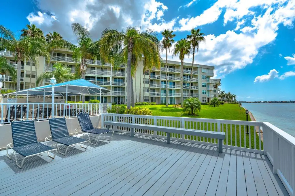 photo 1 of Bahia Vista 9-521, 2 Bedrooms, Heated Pool, Spa, Sleeps 4, Near Beach