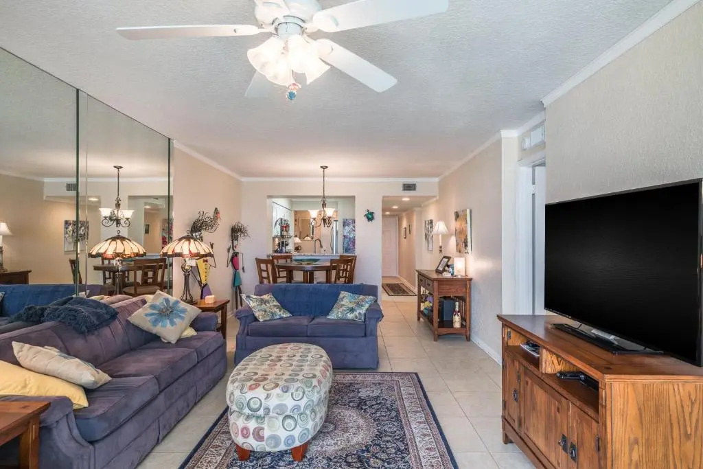 photo 1 of Bahia Vista 9-521 by Distinctive Beach Rentals