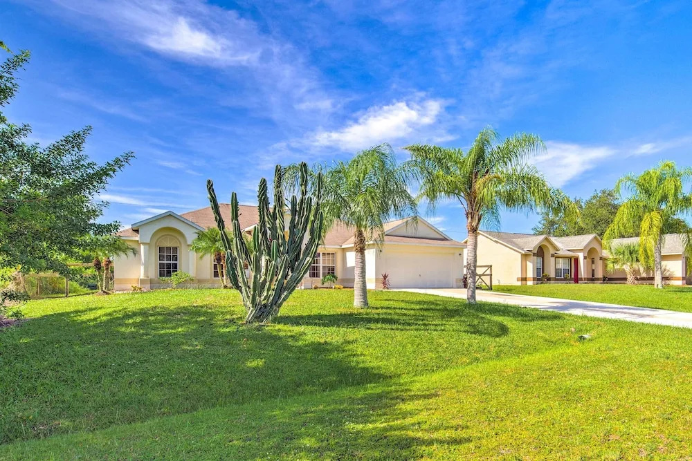 photo 1 of 'banzai Palm Bay' Home Near Parks & Beaches!