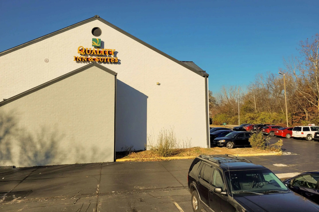 photo 1 of Quality Inn & Suites Columbia I-70