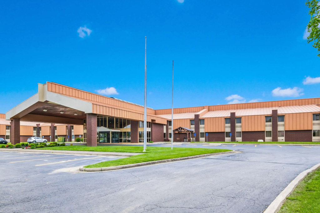 photo 1 of Quality Inn & Suites Florence - Cincinnati South