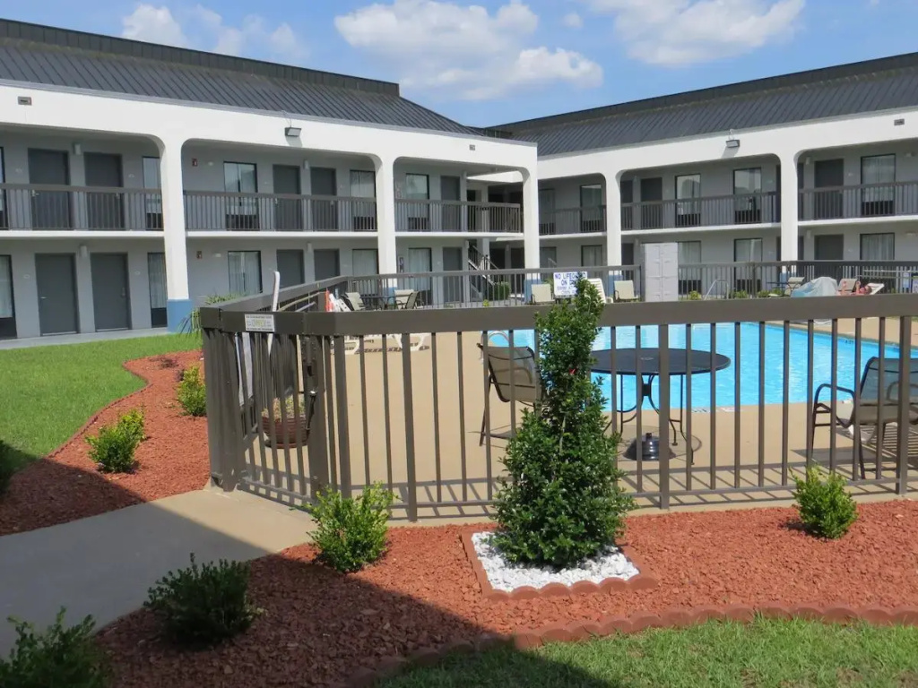 photo 1 of Baymont by Wyndham Florence