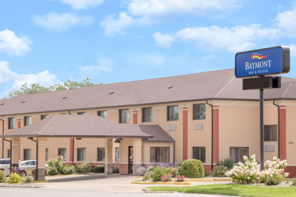 photo 1 of Baymont by Wyndham Waterloo