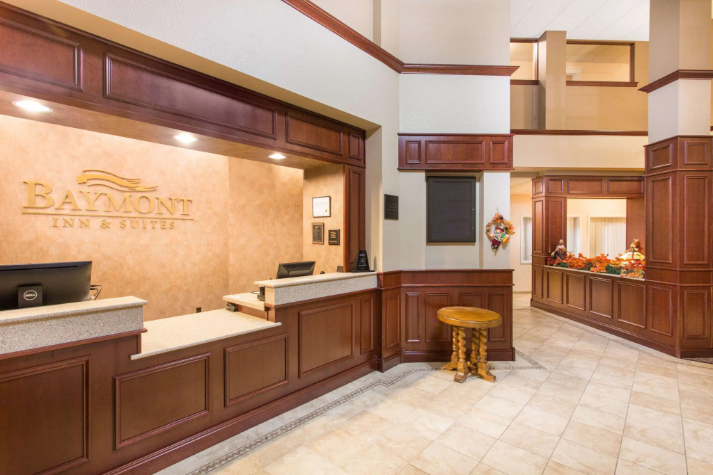 photo 1 of Baymont by Wyndham Plymouth