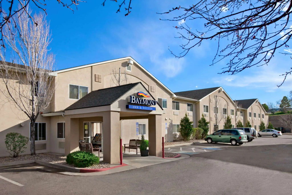 photo 1 of Baymont by Wyndham Golden/Red Rocks