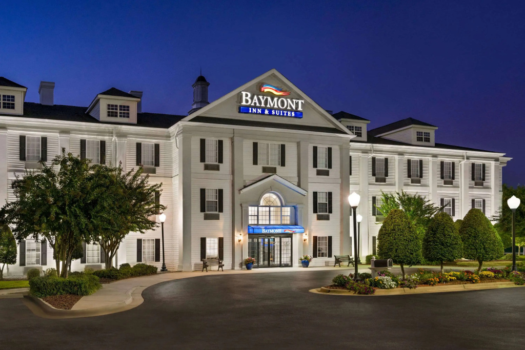 photo 1 of Baymont by Wyndham Henderson Oxford