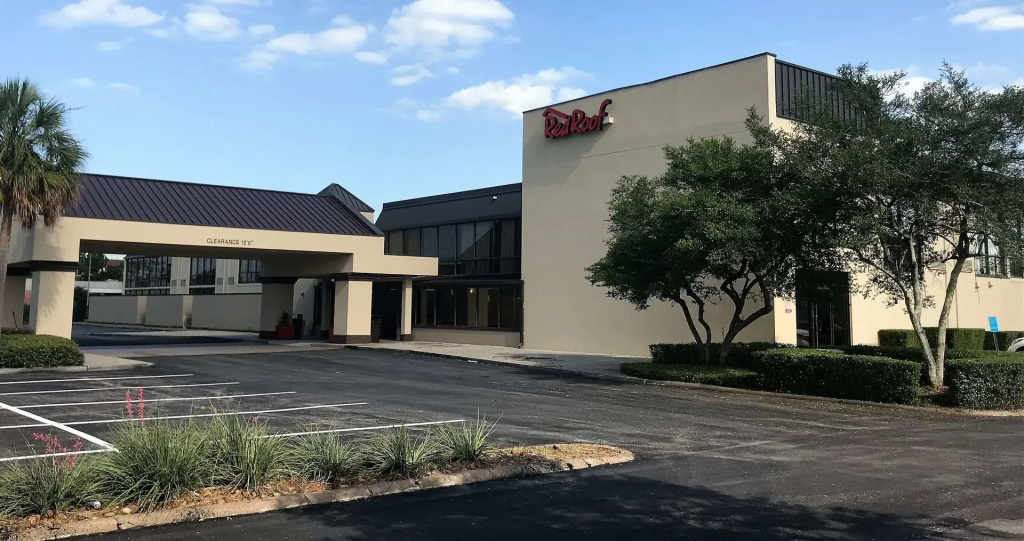 photo 1 of Red Roof Inn PLUS+ & Suites Houston - IAH Airport SW