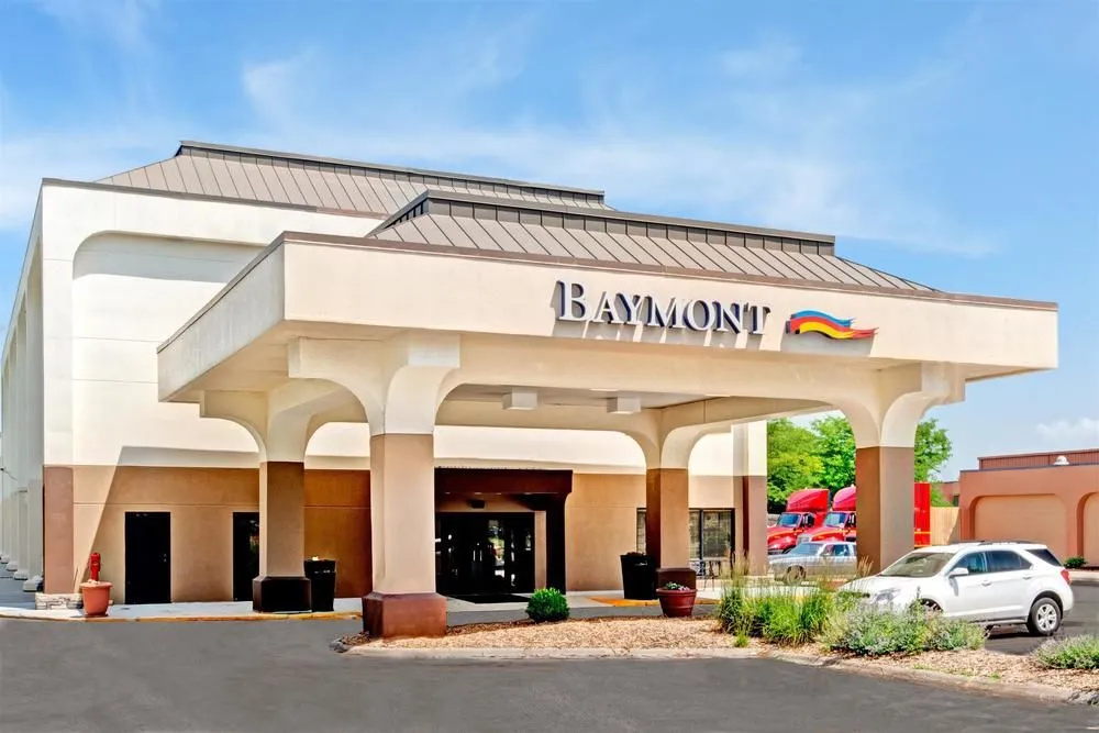 photo 1 of Baymont Inn & Suites Omaha