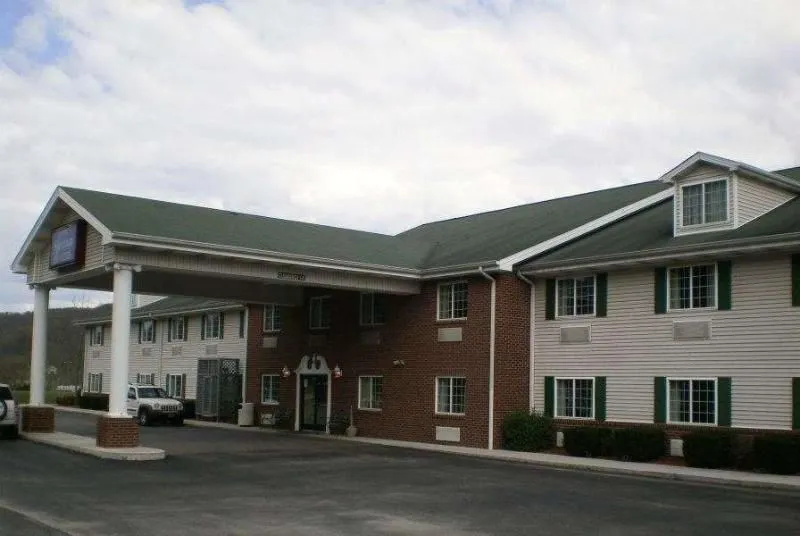 photo 1 of Baymont Inn & Suites Mount Vernon Renfro Valley